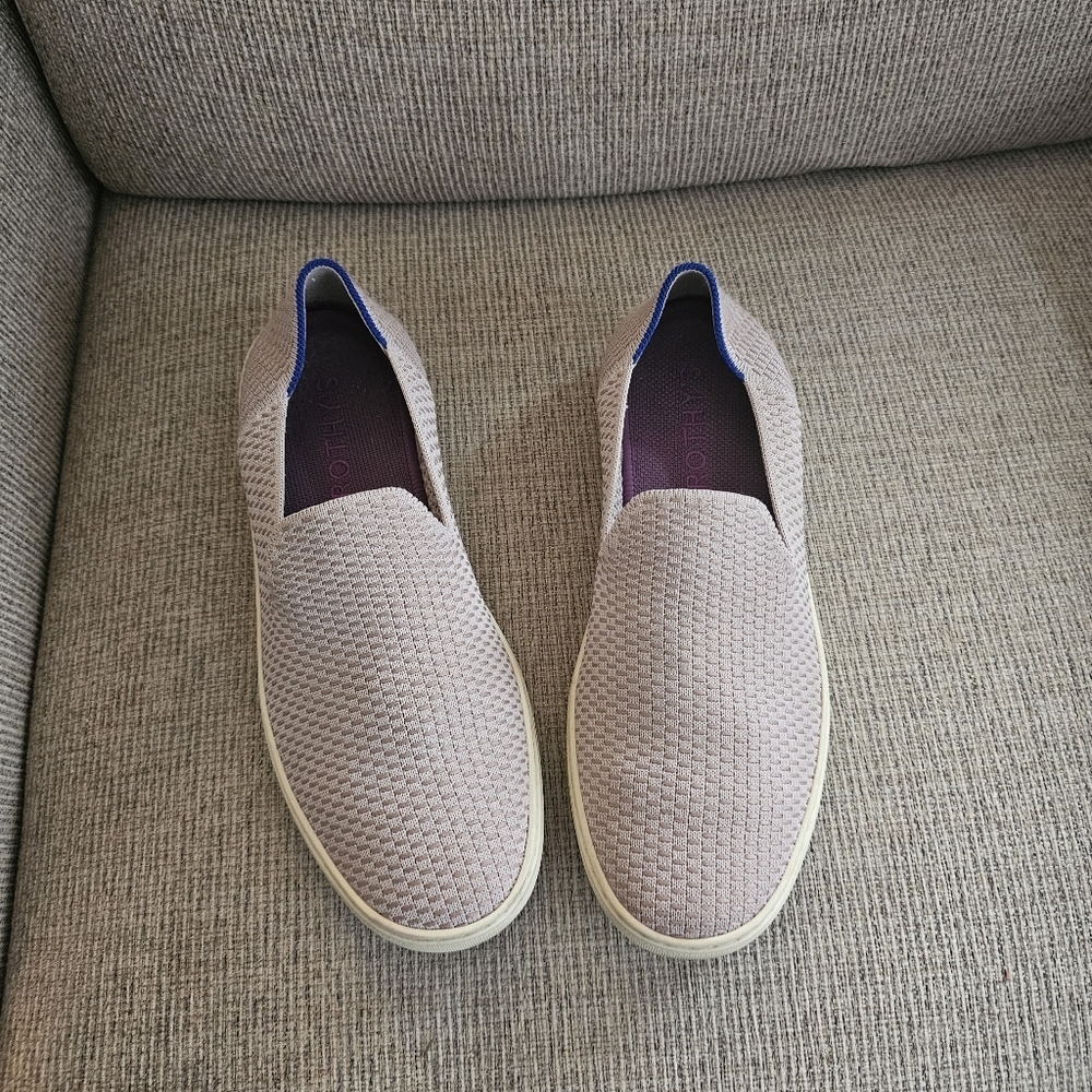 Rothy's Slip-On Sneakers in Light Mauve with Blue Trim